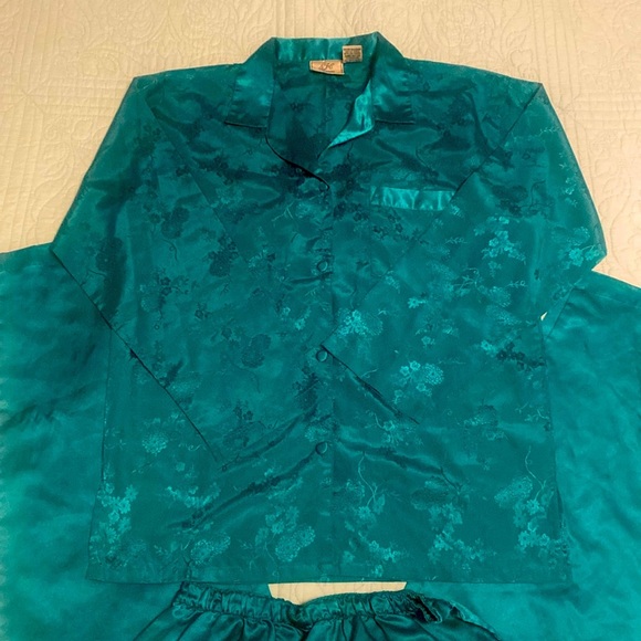 Vintage Satin Pajama Set - Picture 1 of 6